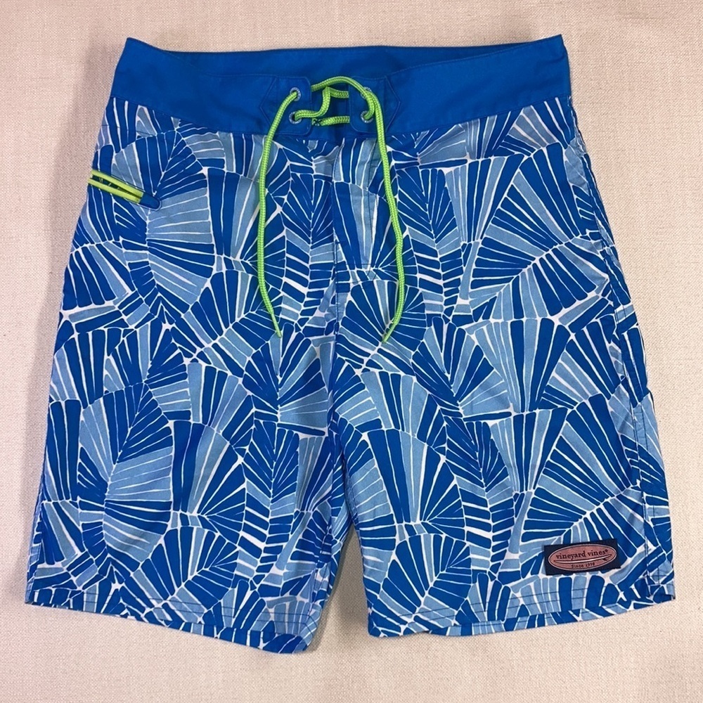 VINEYARD VINES | Men's 8 Inch Swim Trunks